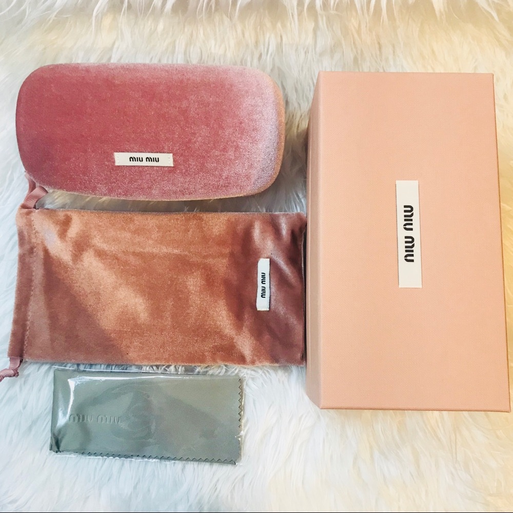 Beautiful Authentic New MIU MIU Eyeglasses - Picture 5 of 6